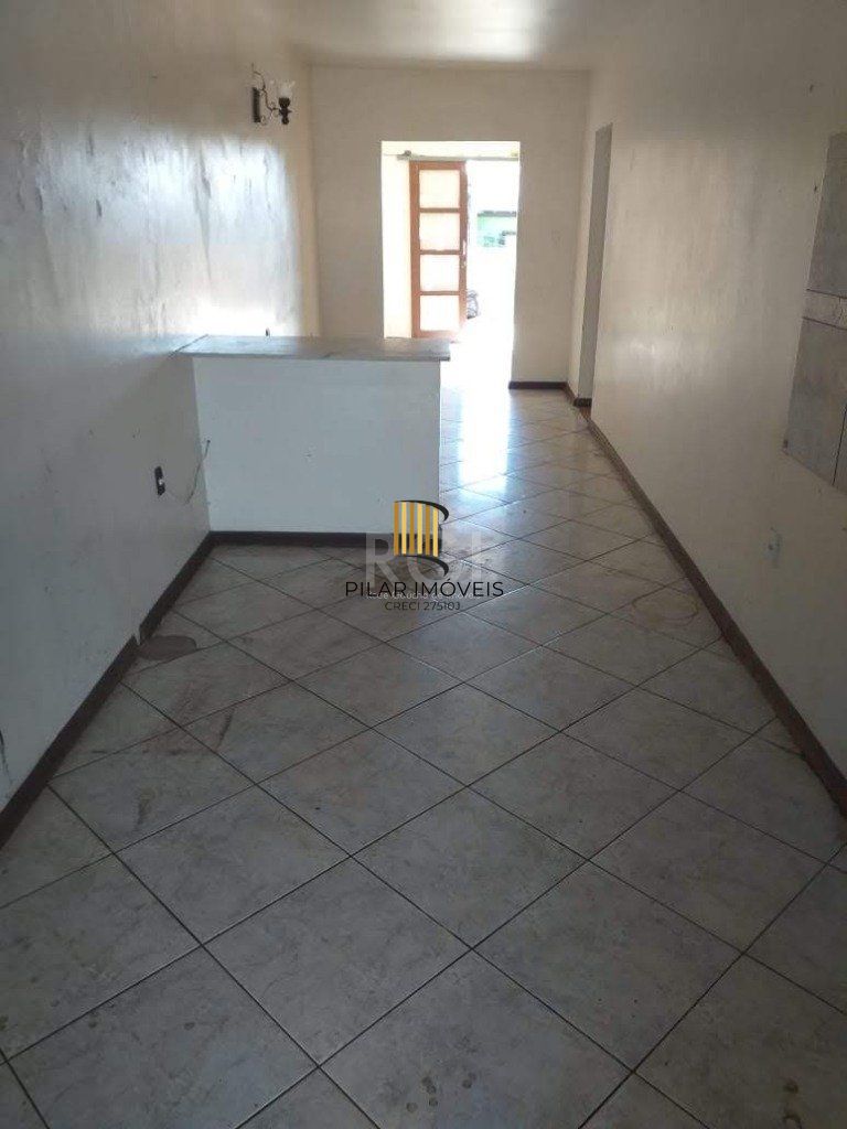 Casa para Venda - 200m², 6 dormitórios, 4 vagas - Tristeza