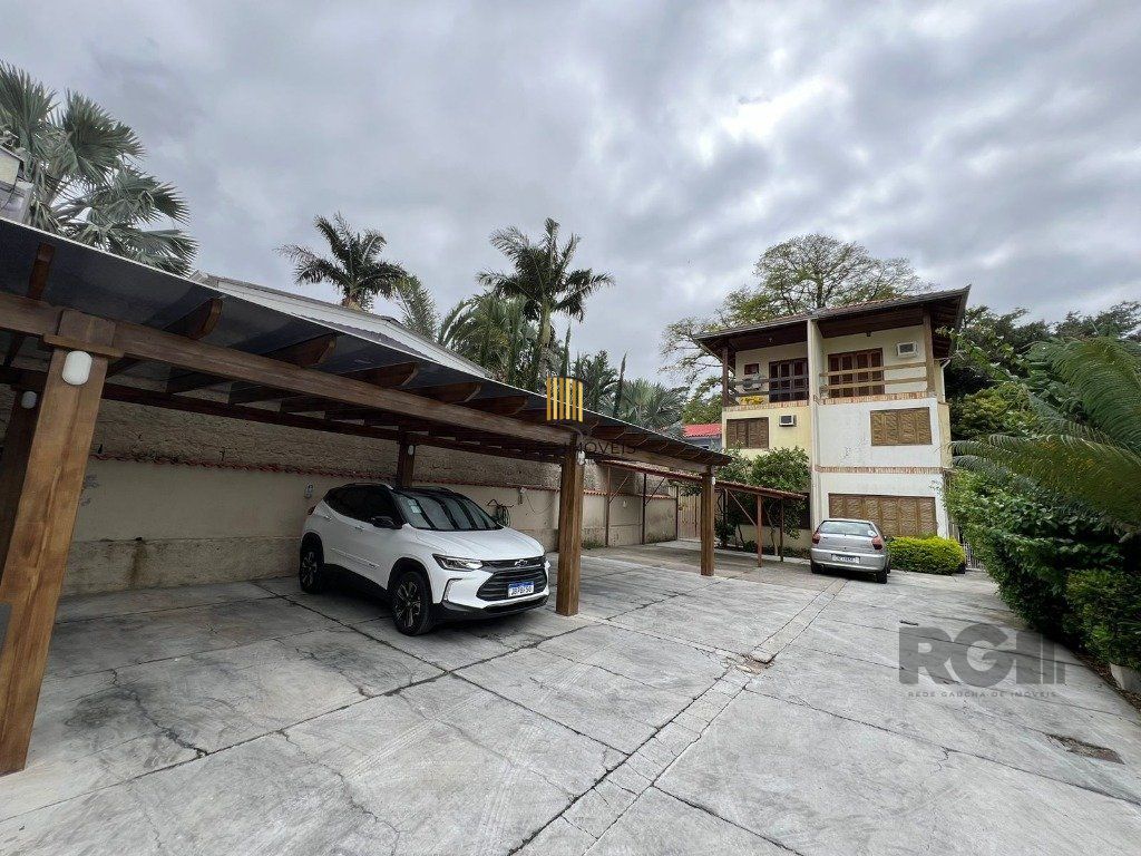 Casa de Condomínio 2 dormitórios no bairro Teresópolis