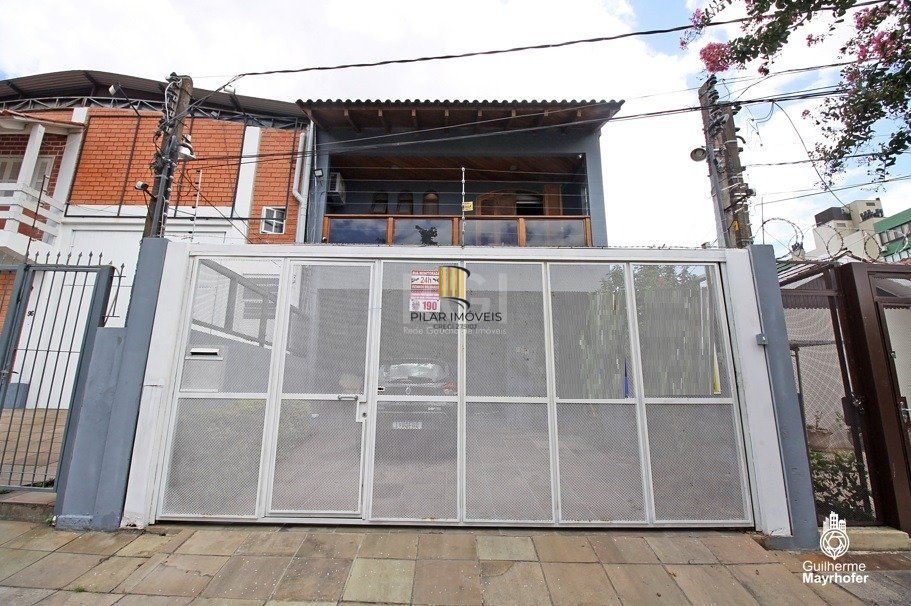 Casa para Venda - 151.36m², 3 dormitórios, sendo 1 suites, 2 vagas - Partenon