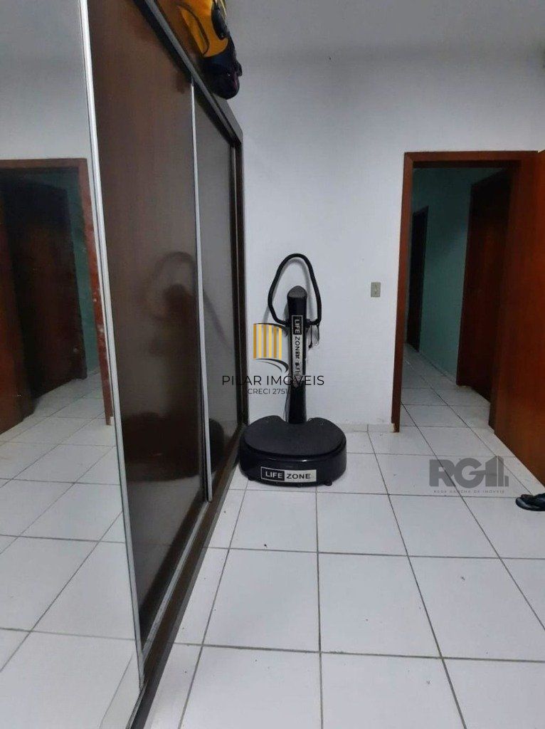 casa de 5 dormitórios no bairro Glória