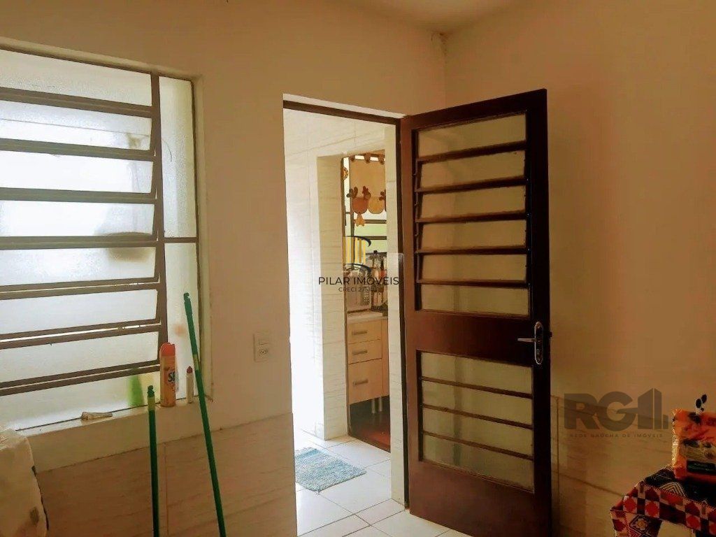 Casa com 3 dormitórios no bairro Tristeza