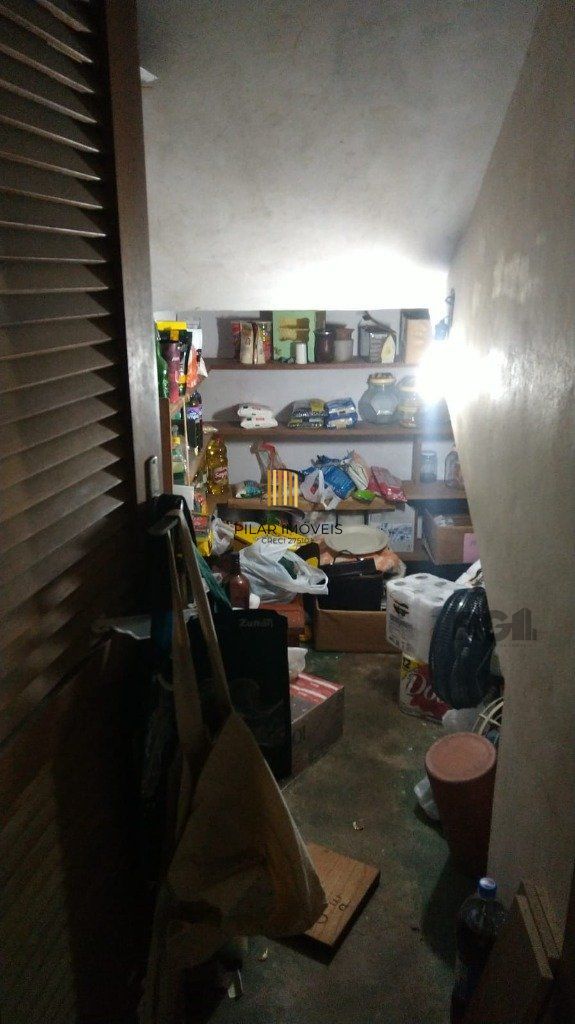 Casa 4 dormitórios no bairro Teresópolis