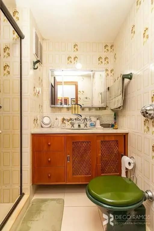 Cobertura 153m² semimobiliada com vista panorâmica no Menino Deus