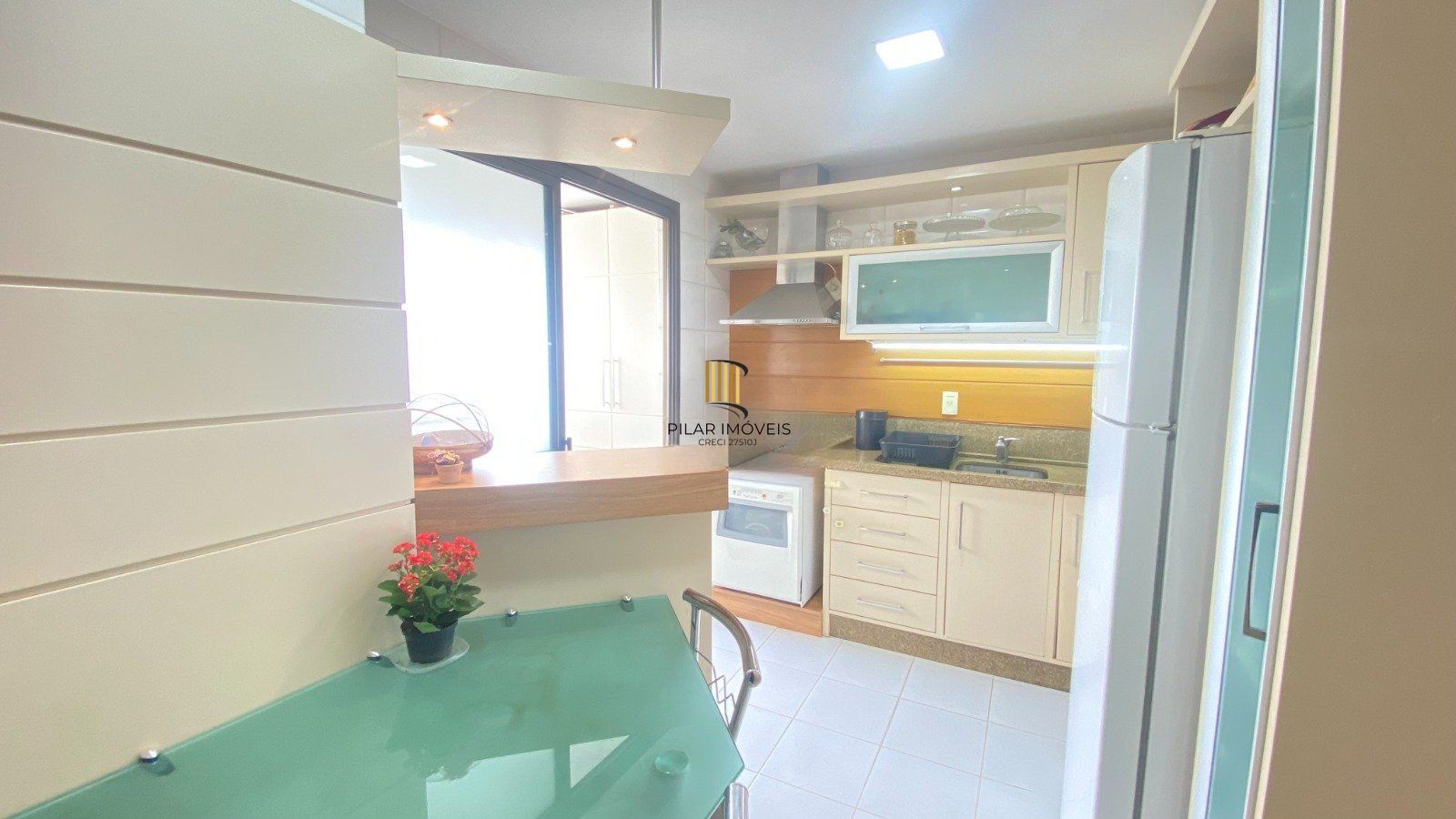 Apartamento com 3 quartos, 2 vagas e 100.7m² - Rua Botafogo - Menino Deus, Porto Alegre
