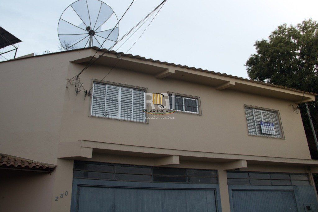 Casa para Venda - 900m², 5 dormitórios, sendo 2 suites, 5 vagas - Vila Nova