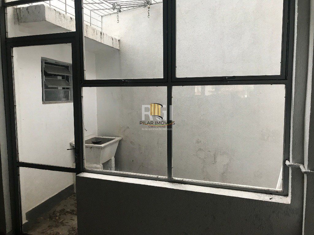 Predio para Venda - 1444m², 0 dormitórios, Glória