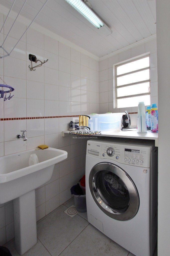 Cobertura para Venda - 177.81m², 3 dormitórios, sendo 1 suites, 1 vaga - Teresópolis