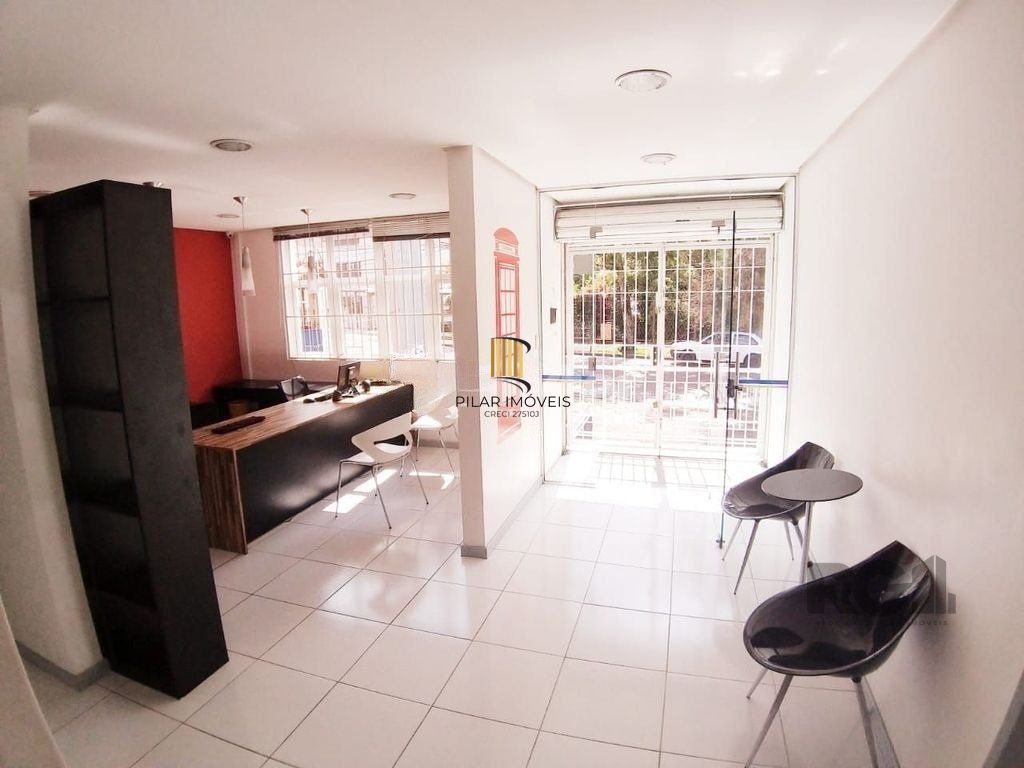 Casa comercial com 12 dormitórios no bairro Teresópolis