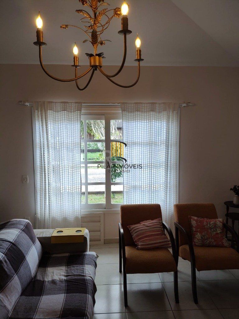 Casa para Venda - 160.78m², 4 dormitórios, sendo 2 suites, 5 vagas - Centro