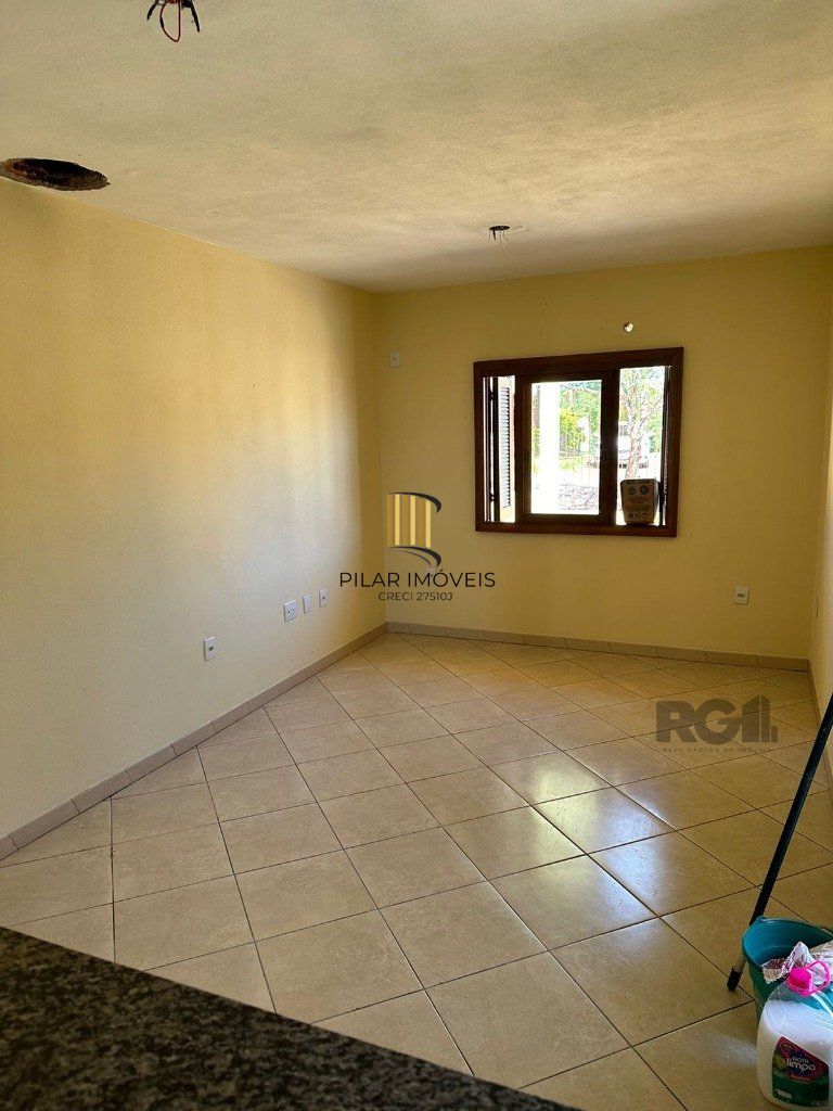 Casa de 3 dormitórios com 144m², no bairro Lomba do Pinheiro