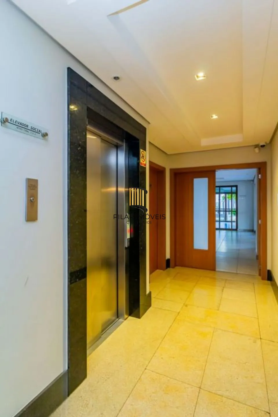 Apartamento de 3 dormitórios à venda em Bela Vista, Porto Alegre.