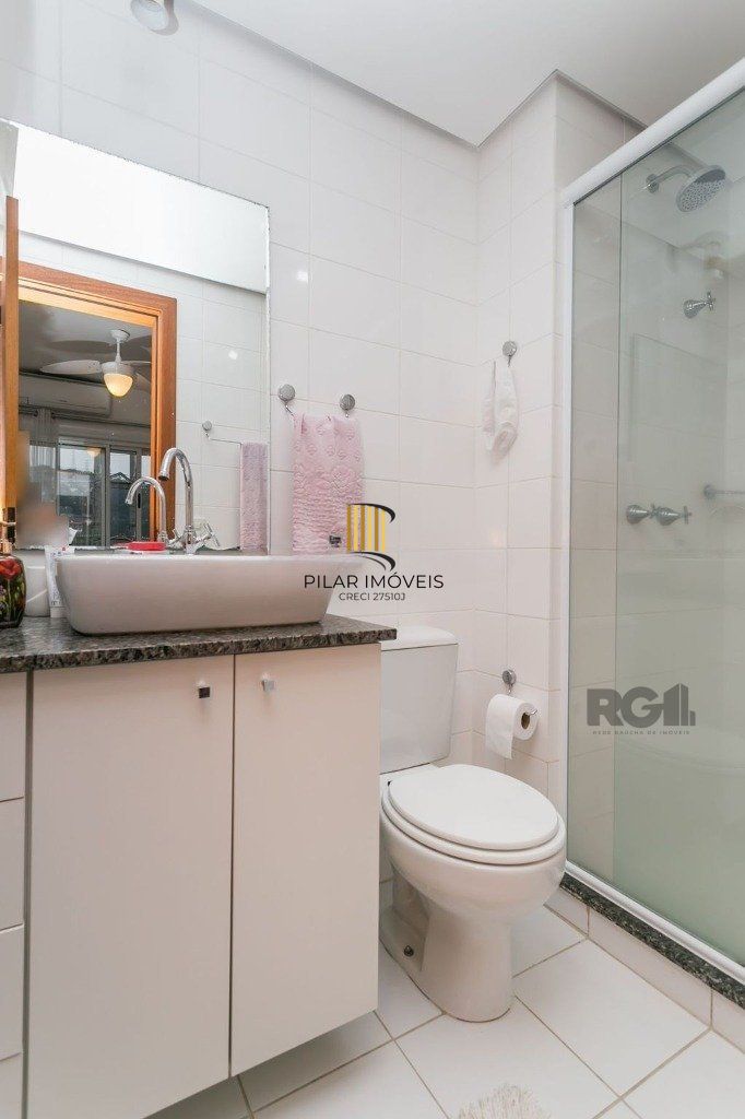 Apartamento 70m² - 3 dormitórios, 1 vaga no bairro Partenon