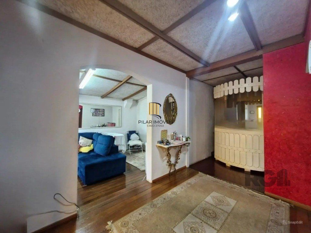 Casa com 4 dormitórios  no bairro Jardim Leopoldina