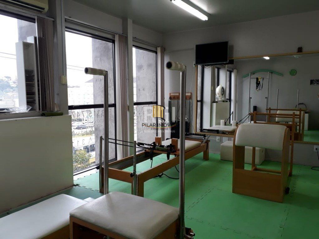 Conjunto/Sala para Venda - 46.7m², 0 dormitórios, 1 vaga - Teresópolis