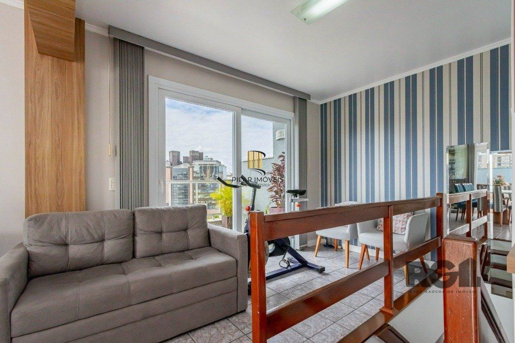 Cobertura para Venda - 191.89m², 3 dormitórios, sendo 1 suites, 1 vaga - Centro Histórico