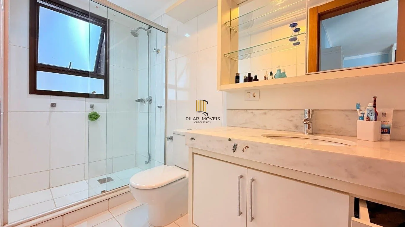 Apartamento de 3 dormitórios à venda em Bela Vista, Porto Alegre