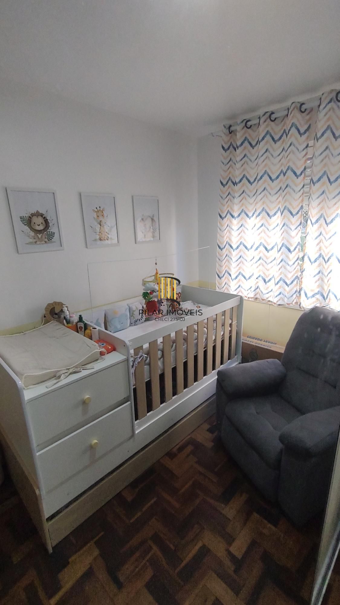 Apartamento com 3 quartos e 77m² à venda em Teresópolis, Porto Alegre.
