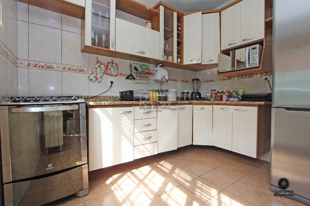 Casa para Venda - 400m², 5 dormitórios, sendo 1 suites, 3 vagas - Jardim Itu Sabará