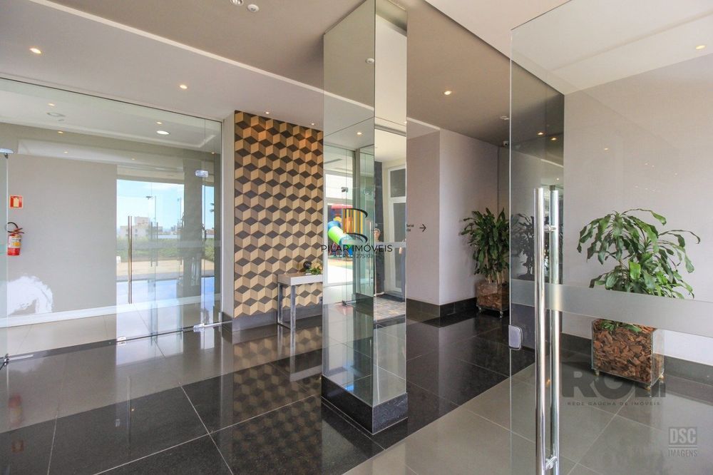 Apartamento com 3 suítes e 161m² à venda em Petrópolis, Porto Alegre.