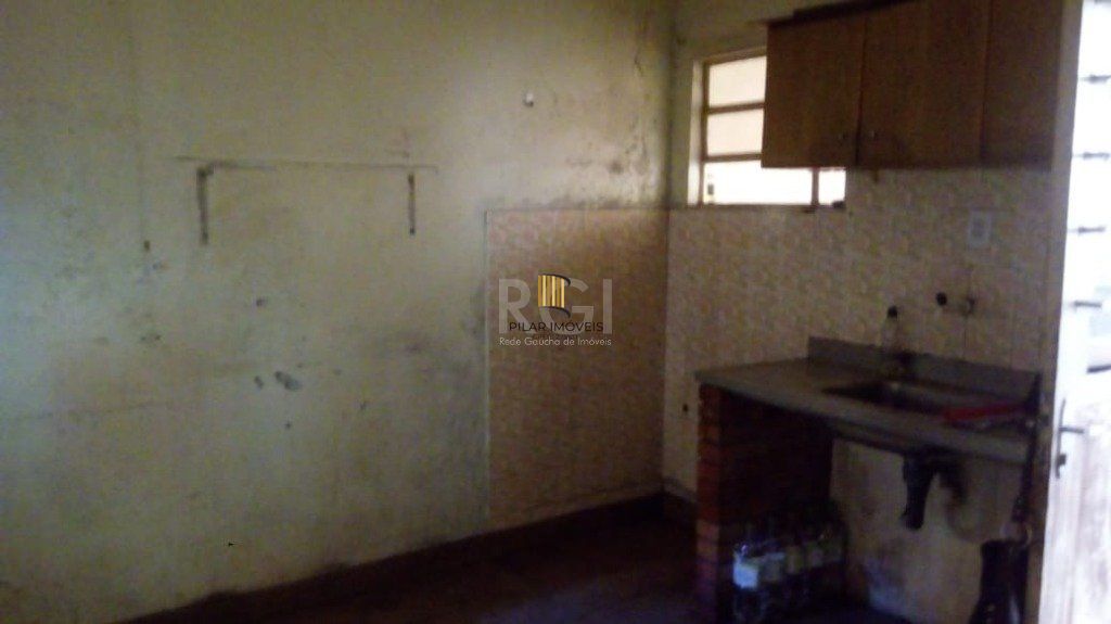 Casa para Venda - 144m², 3 dormitórios, Teresópolis