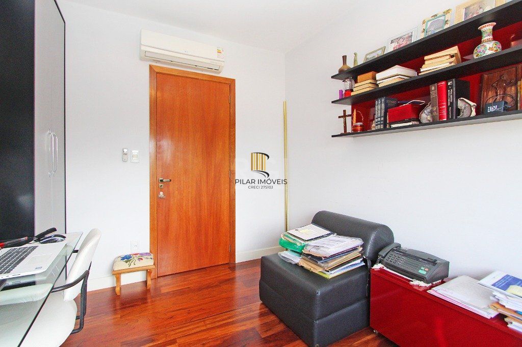 Apartamento para Venda - 83.75m², 2 dormitórios, sendo 1 suites, 1 vaga - Santo Antonio