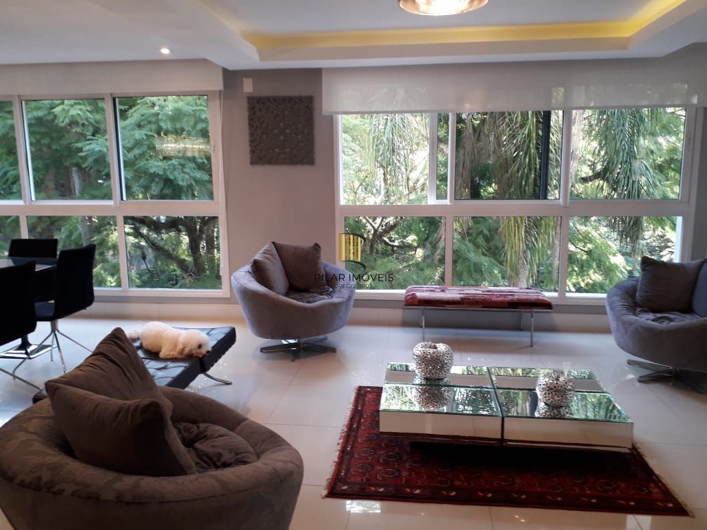 Apartamento na Bela vista com 3 suites, 4 garagens, 1 apartamento por andar.