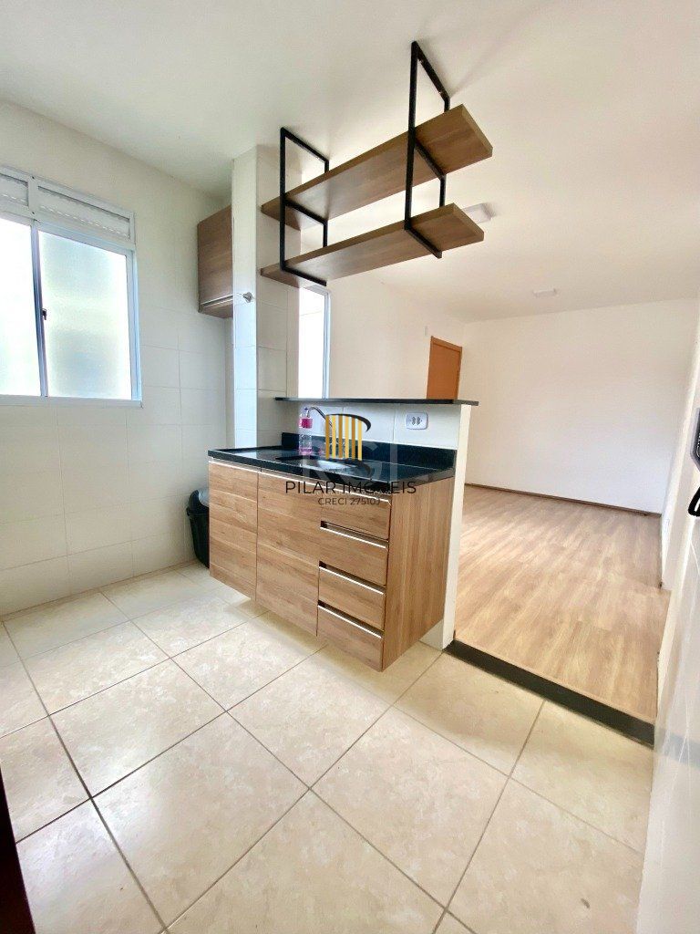 Apartamento 2 dormitórios no bairro Vila Nova