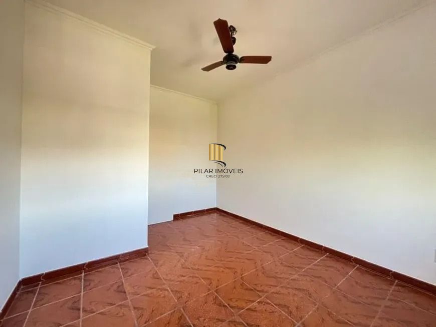 Casa para venda no bairro Medianeira | 3 dormitórios | Pátio amplo | Espaço gourmet | 298m² | Porto Alegre