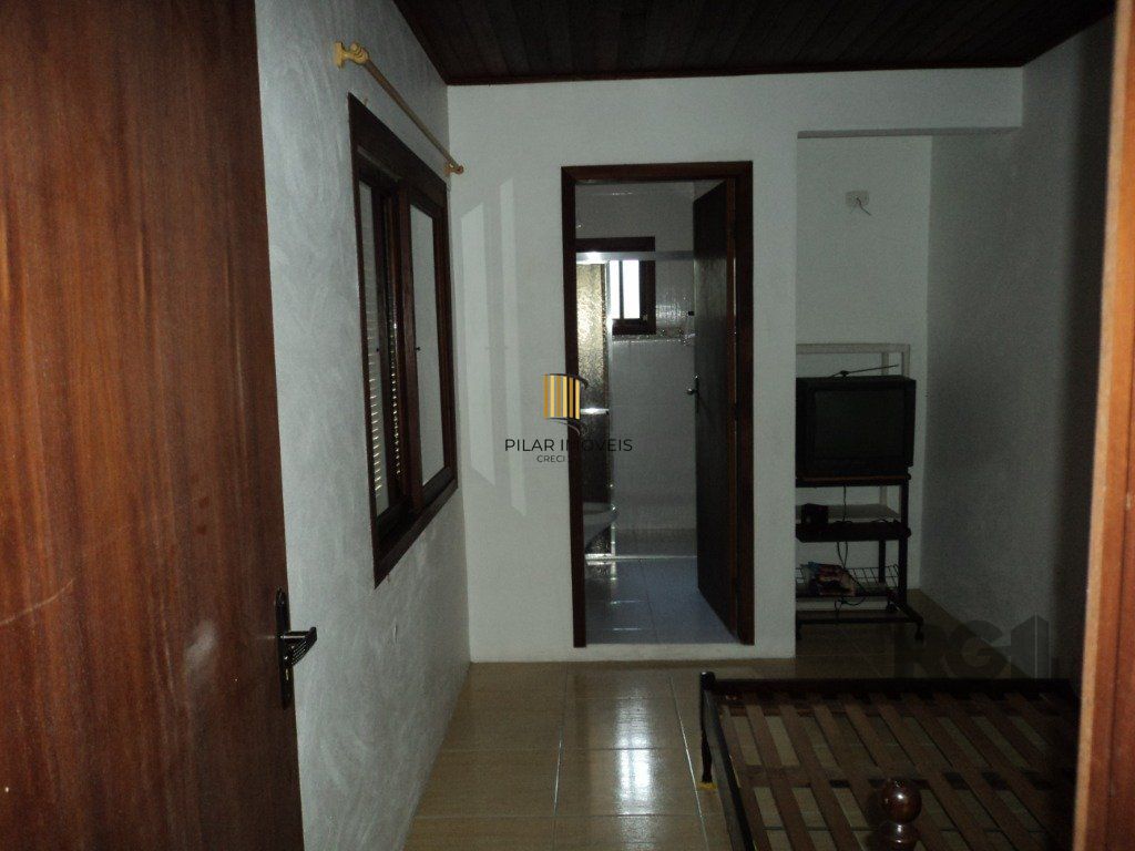 Casa 4 dormitórios no bairro Remanso