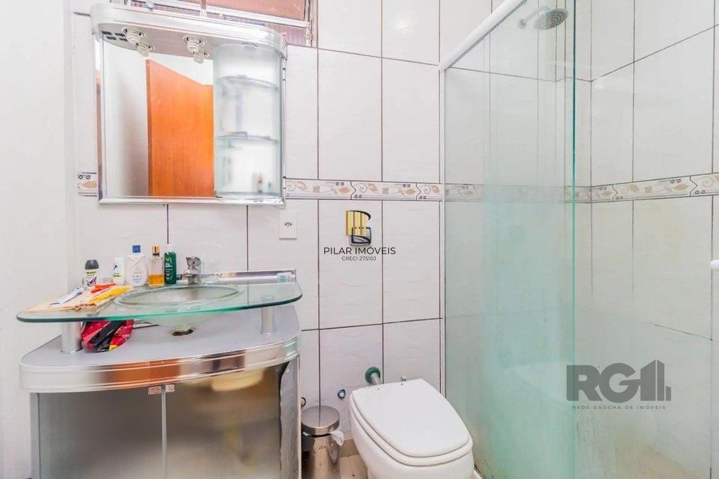 Casa com 3 dormitórios no bairro Cascata, Porto Alegre