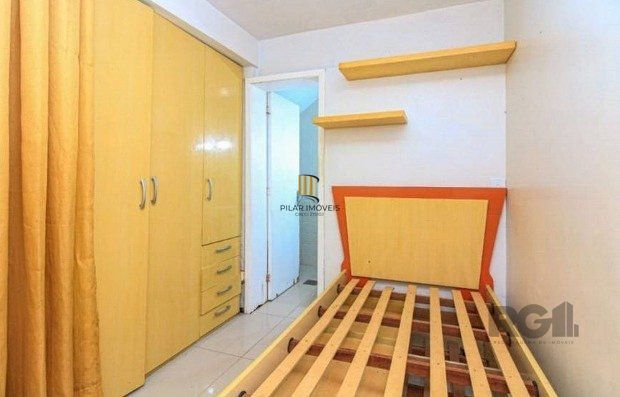 Excelente casa de 147m² com 3 dormitórios, 4 vagas e 1 piscina.