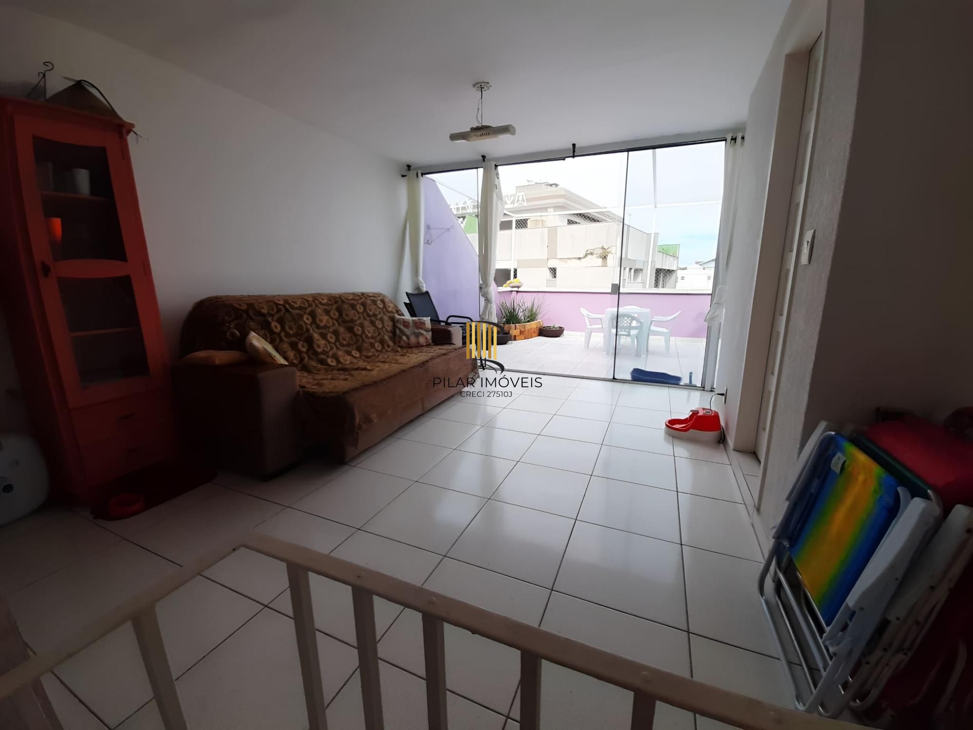 Cobertura de 104m² com  2 dormitórios no Bairro Nonoai - Porto Alegre