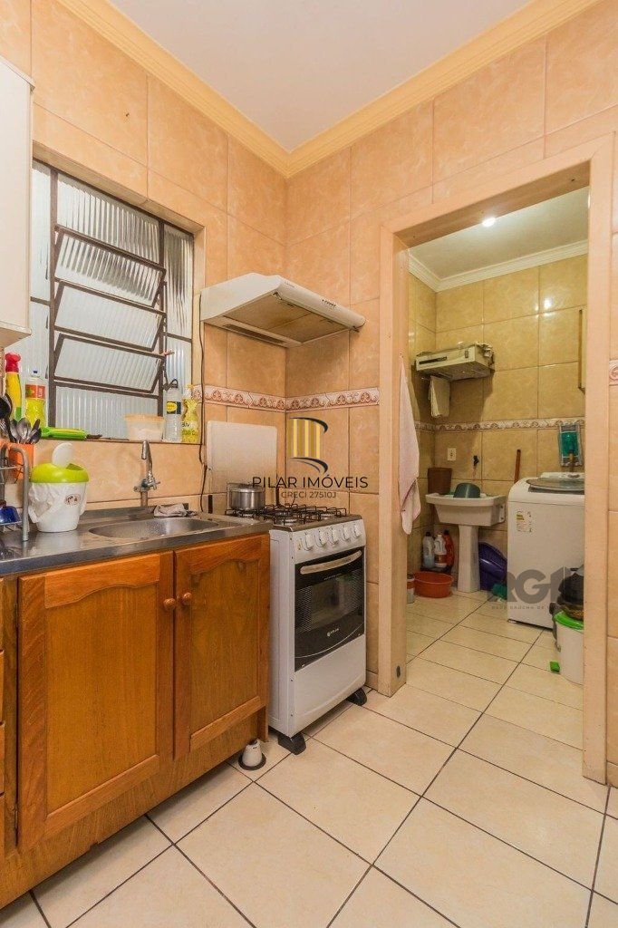 Casa com 4 dormitórios no bairro Santa Maria Goretti