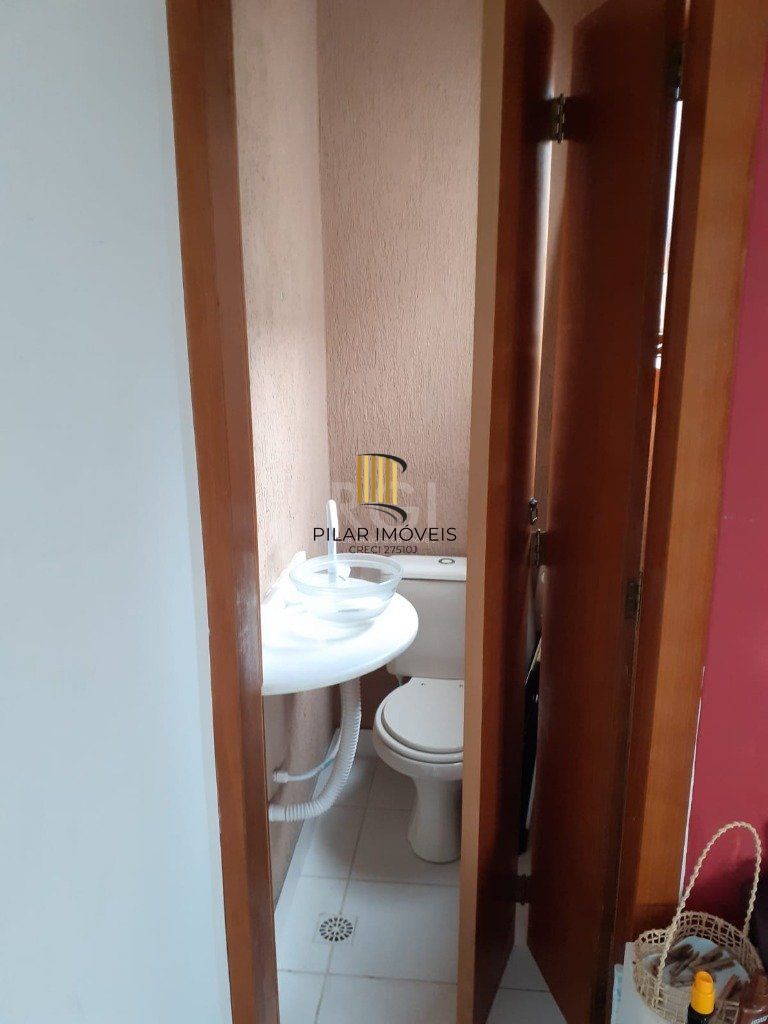 Casa para Venda - 148.53m², 4 dormitórios, sendo 1 suites, 2 vagas - Hípica