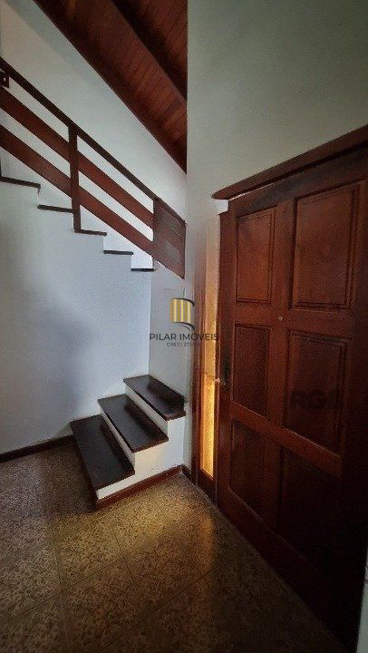 Casa 4 dormitórios no bairro Teresópolis