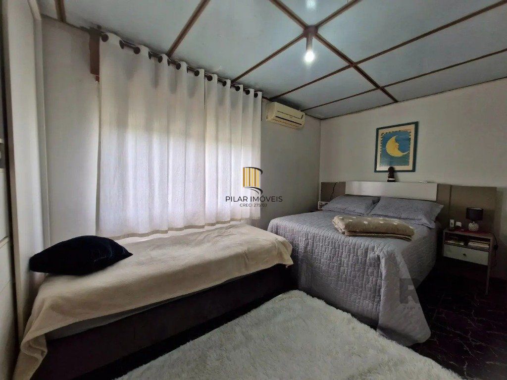 Casa com 4 dormitórios  no bairro Jardim Leopoldina