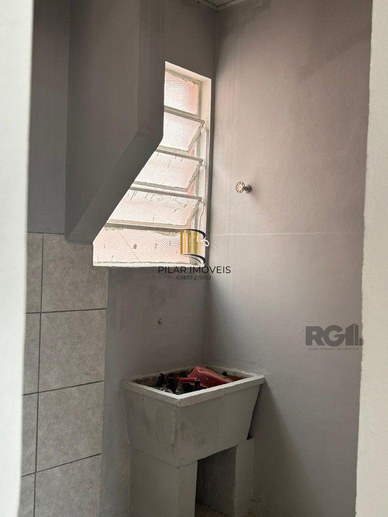 Apartamento 42m², 2 dormitórios no bairro Teresópolis
