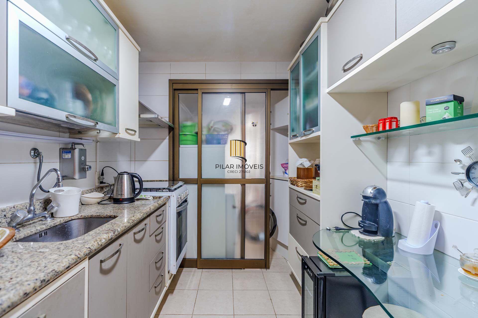 Apartamento para Venda - 93.43m², 3 dormitórios, sendo 1 suites, 1 vagas - Teresópolis