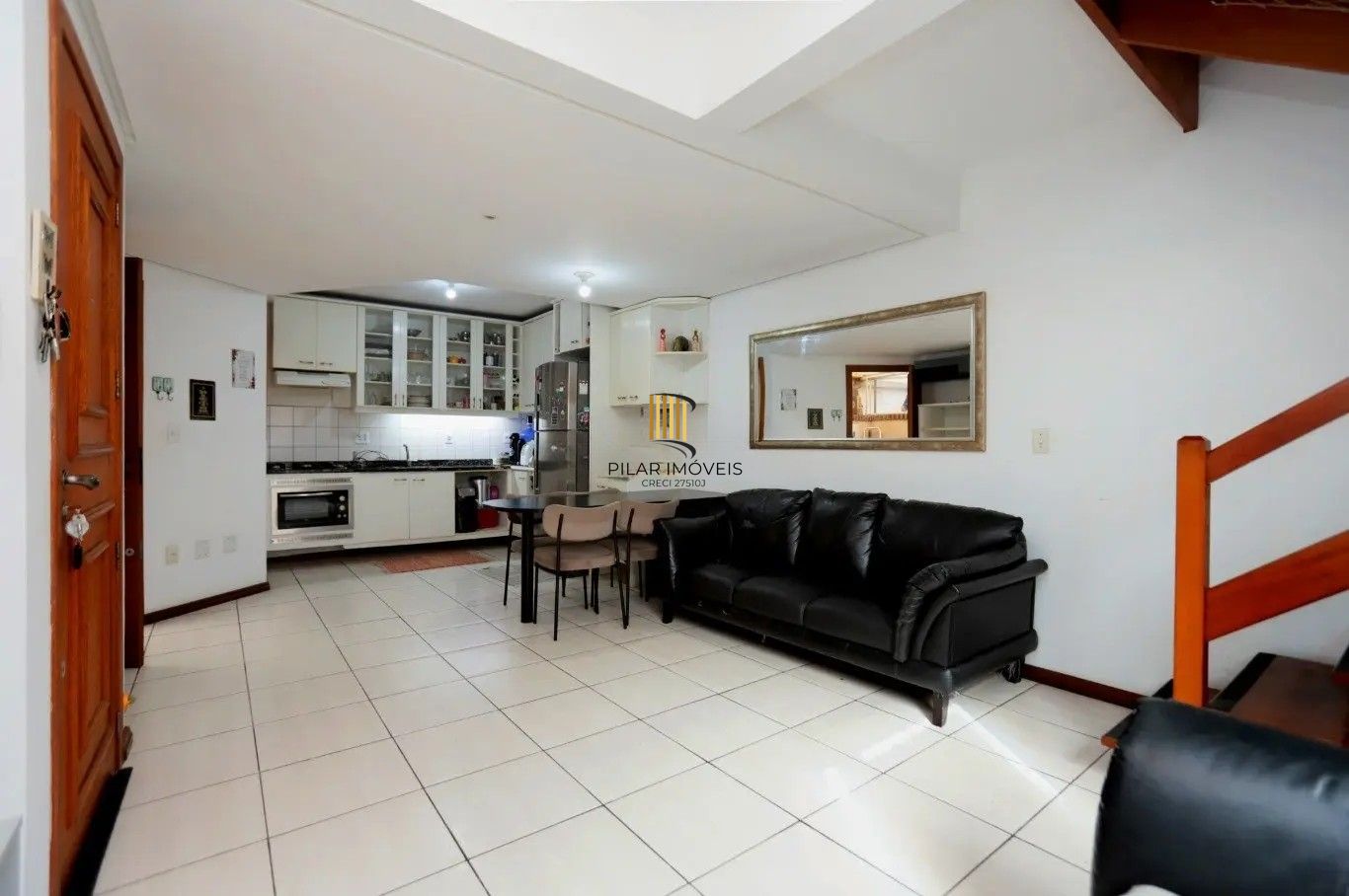 Casa de Condomínio 2 dormitórios no bairro Camaquã