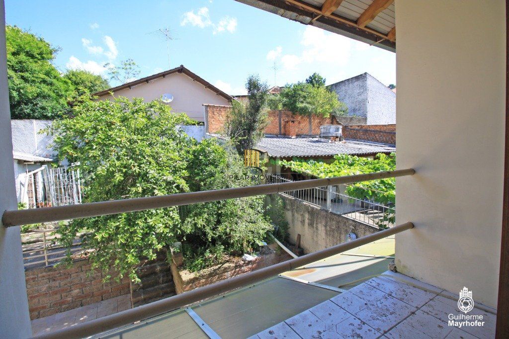Casa para Venda - 240m², 4 dormitórios, sendo 3 suites, 6 vagas - Jardim Sabará