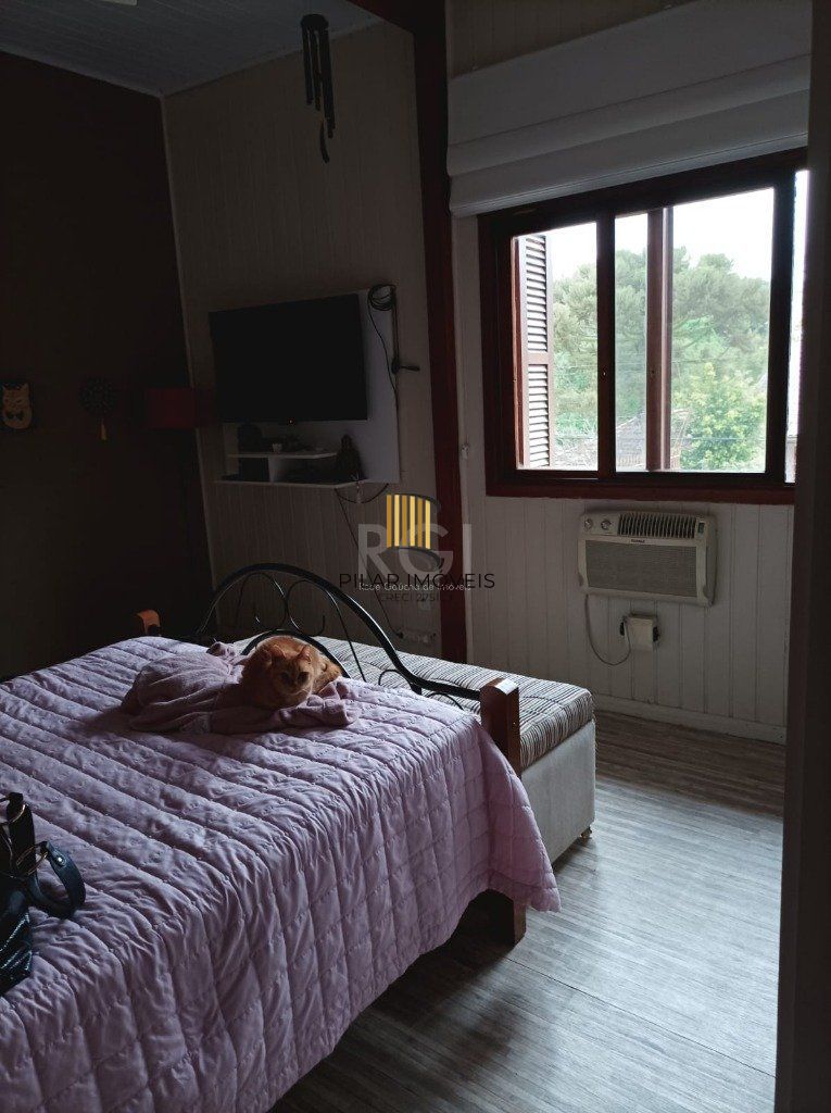 Casa para Venda - 190m², 3 dormitórios, 1 vaga - Teresópolis