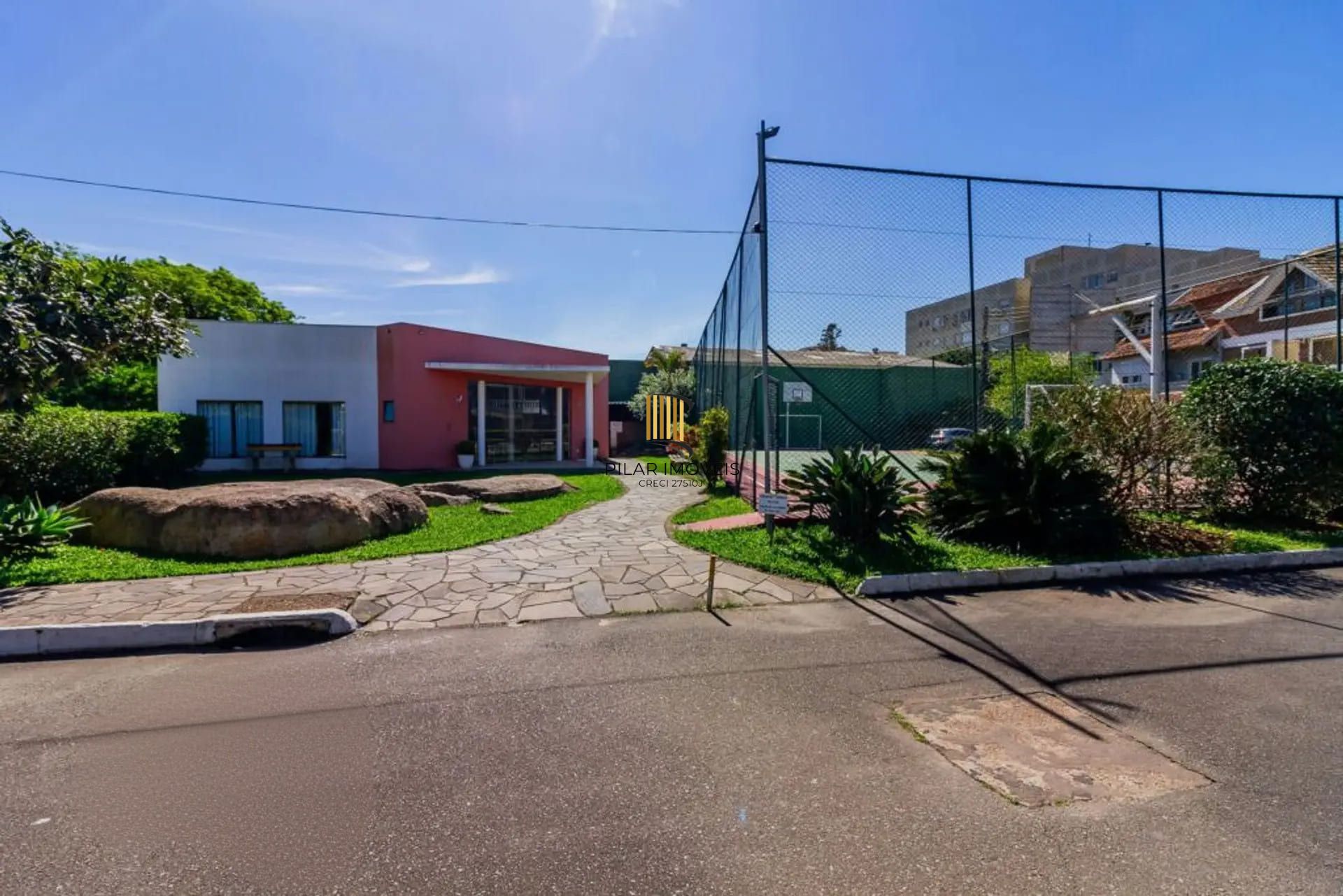 Casa em Condomínio de 3 dormitórios, no Bairro Ipanema