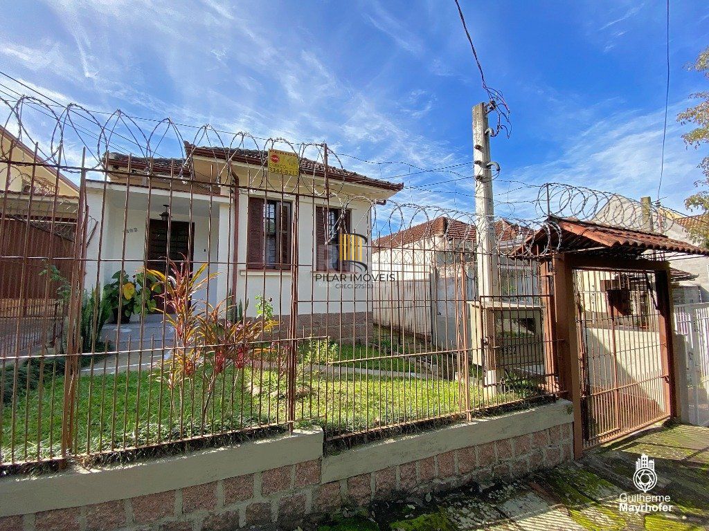Casa para Venda - 212m², 3 dormitórios, 2 vagas - Medianeira - Pilar Imóveis