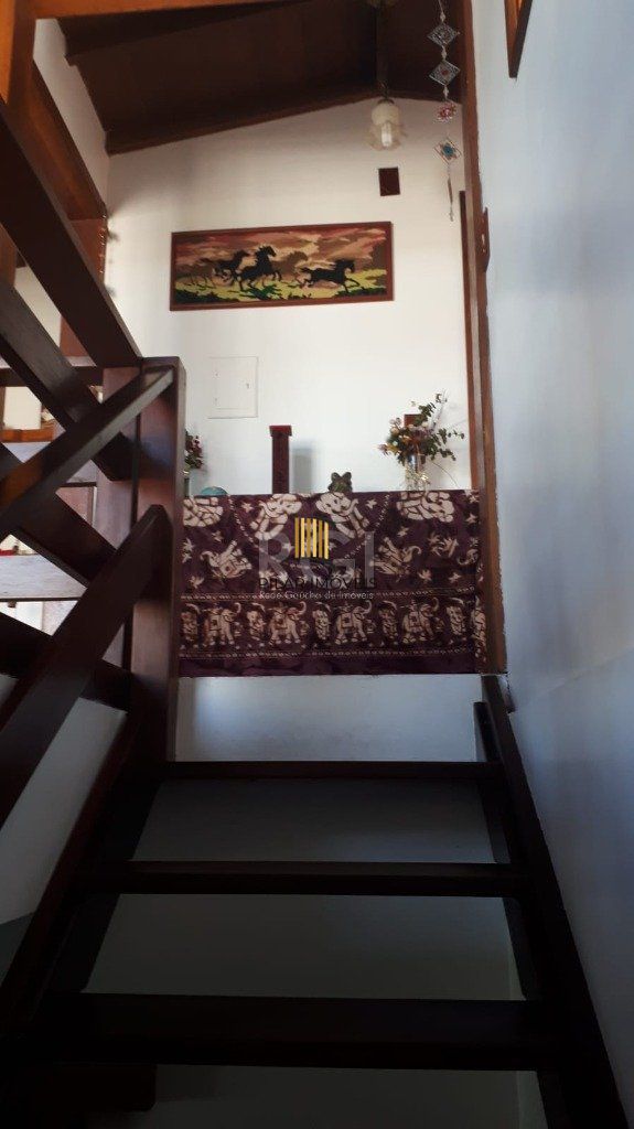 Casa para Venda - 165.65m², 3 dormitórios, sendo 1 suites, 2 vagas - Vila Nova