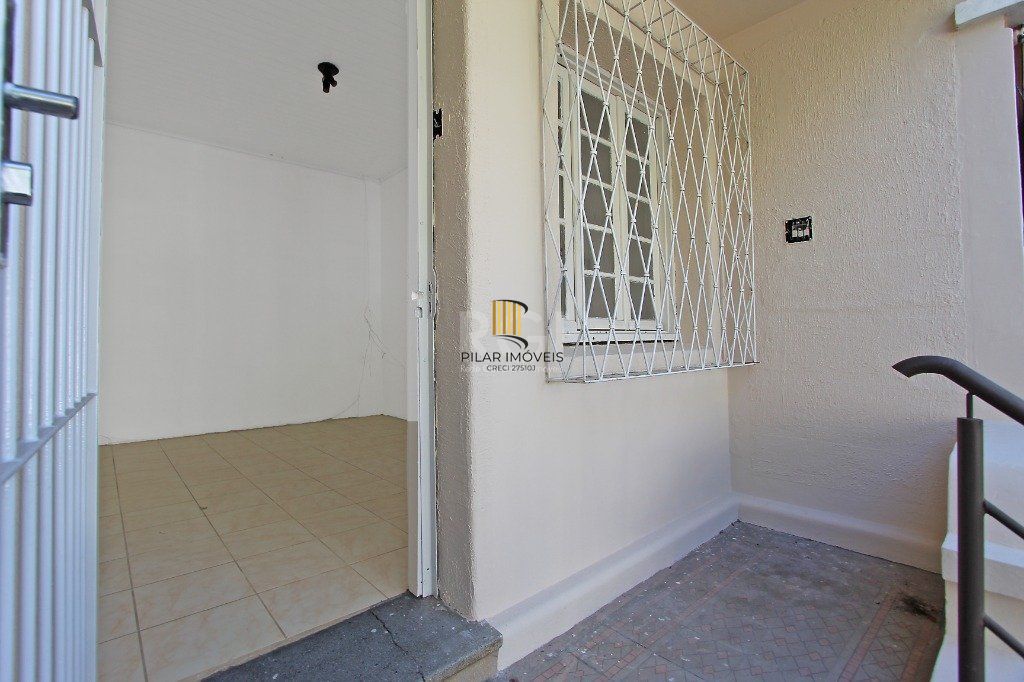 Casa 2 dormitórios no bairro Teresópolis