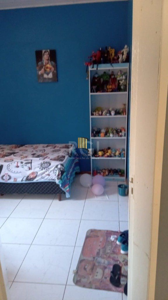 Casa para Venda - 52.5m², 2 dormitórios, 2 vagas - Bom Sucesso