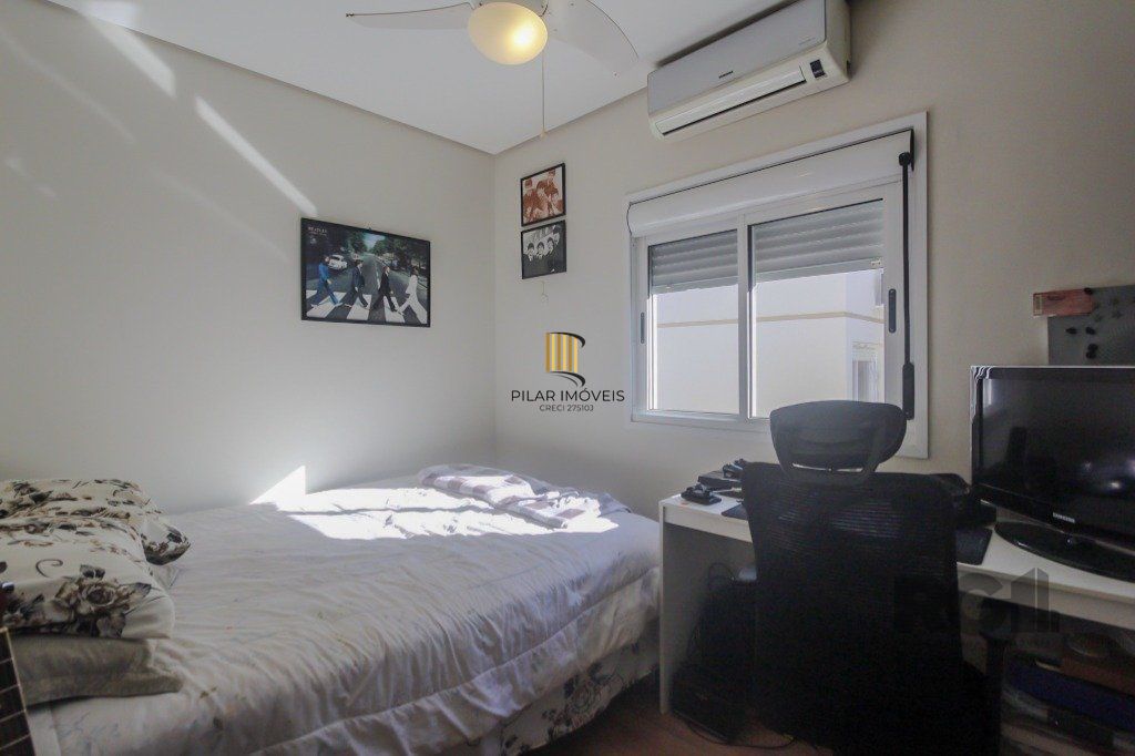 Casa de Condomínio 3 dormitórios no bairro Vila Ipiranga