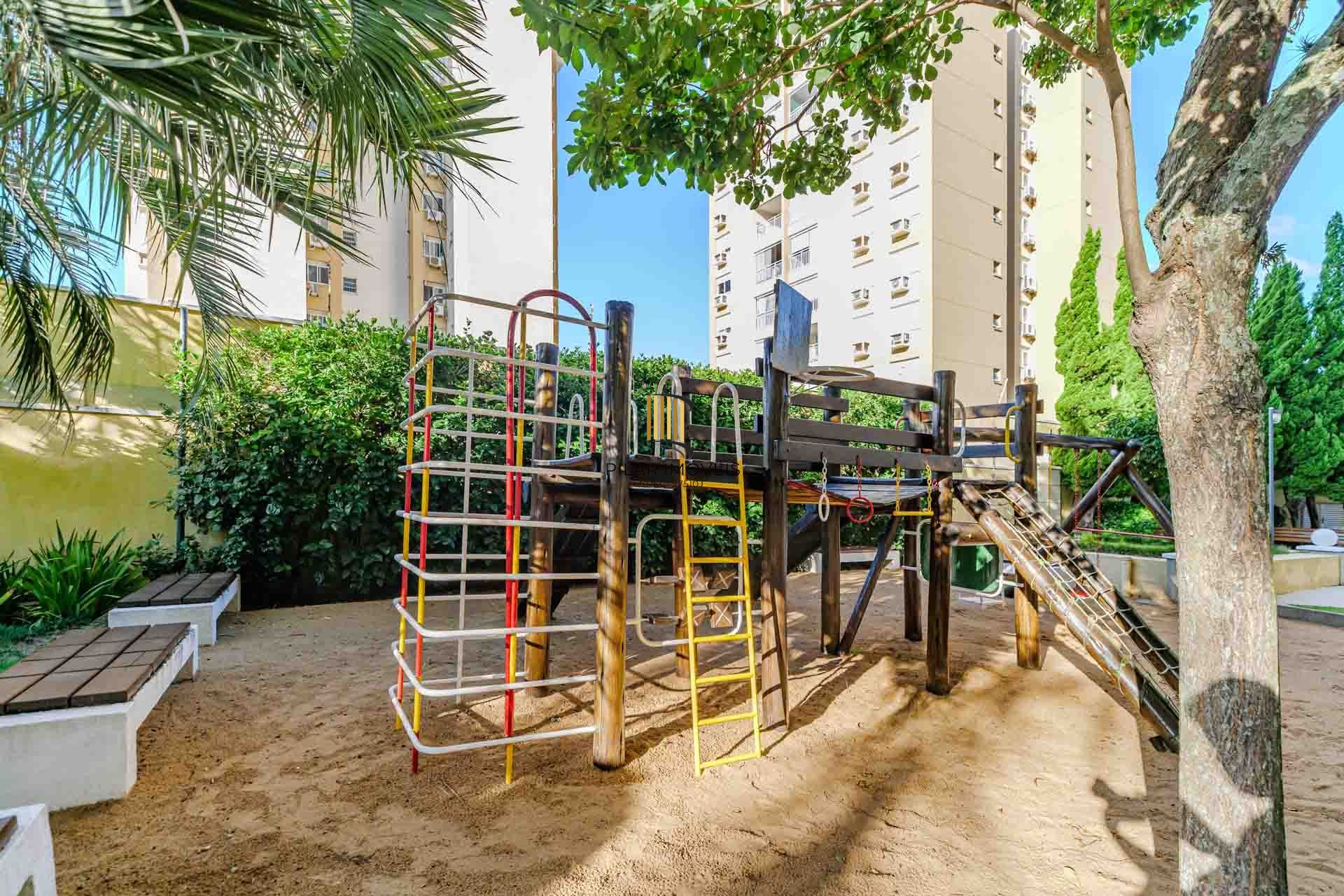 Apartamento para Venda - 93.43m², 3 dormitórios, sendo 1 suites, 1 vagas - Teresópolis