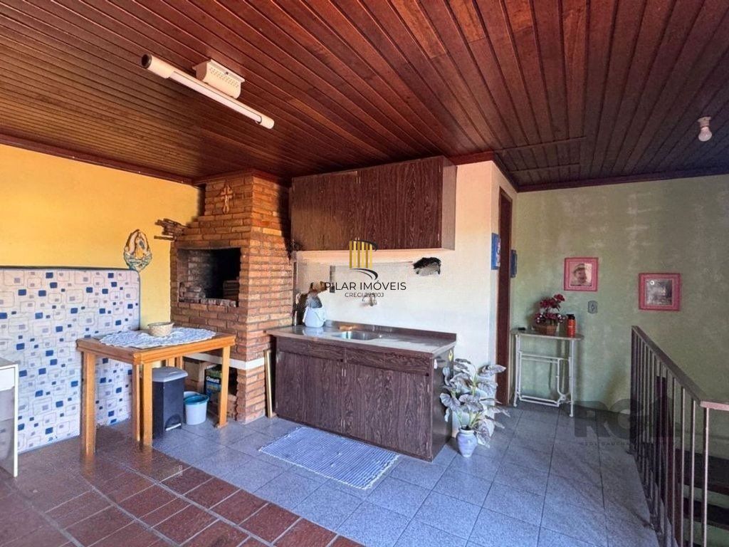 Casa 3 dormitórios no bairro Teresópolis