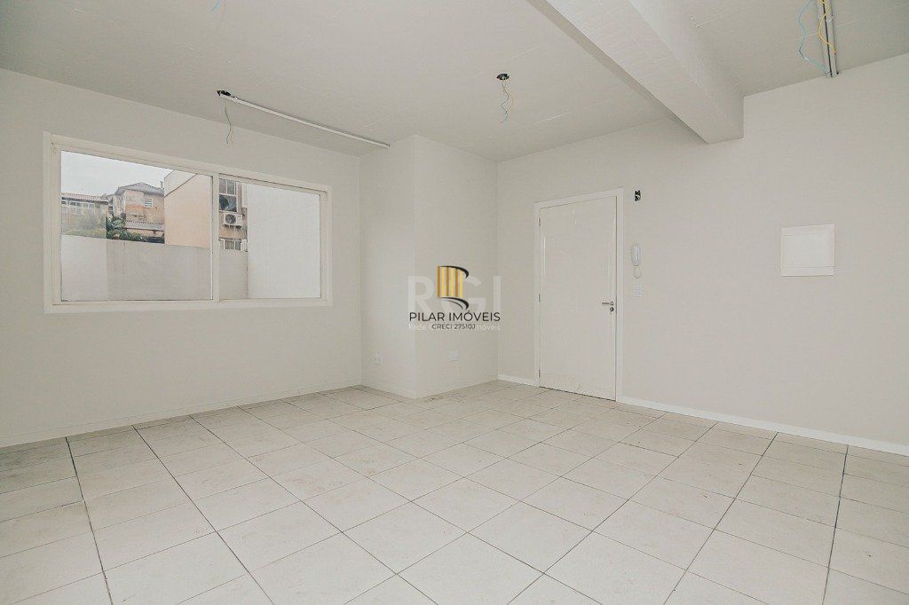 Predio para Venda - 241.18m², 0 dormitórios, Petrópolis